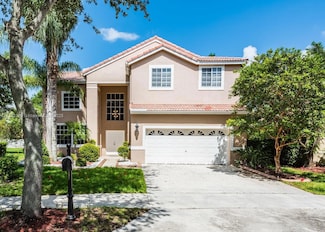 584 Cambridge Dr, Weston, FL 33326