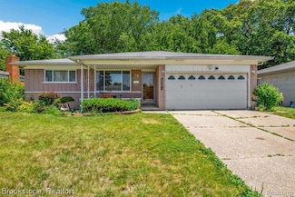25560 Wexford Ave, Warren, MI 48091