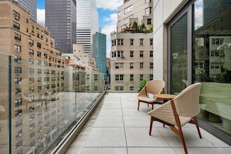 126 E 57th St Unit 1502, New York, NY 10022