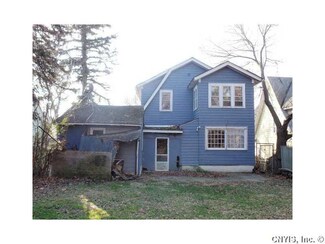 2625 E Fayette St, Syracuse, NY 13224