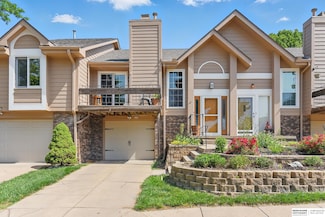 5584 Shirley St, Omaha, NE 68106