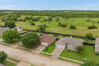419 Murphy Rd, Burleson, TX 76028