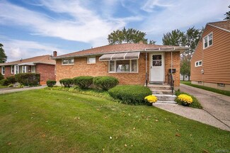 18 Albion Ave, Buffalo, NY 14226