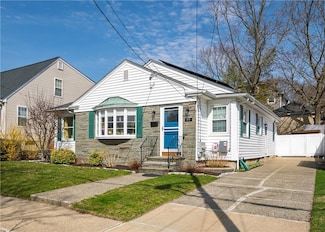 173 Rankin Ave, Providence, RI 02908