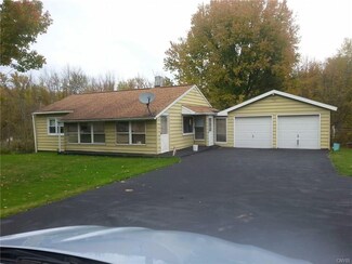 220 State Route 264, Phoenix, NY 13135