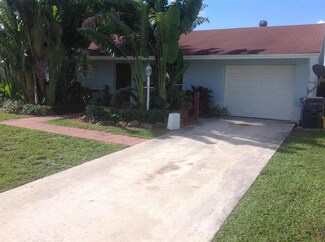 6391 Carthage Cir S, Lake Worth, FL 33463