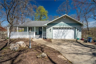 165 Four Winds Ct, Lake Ozark, MO 65049