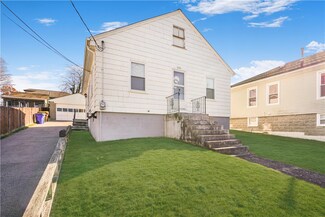 1688 Bay St, Fall River, MA 02724