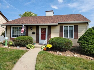 88 Garden Dr, Montgomery, IL 60538