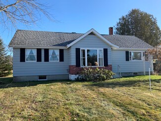 48 Kennebec Rd, MacHias, ME 04654