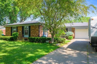 2908 W Twickingham Dr, Muncie, IN 47304