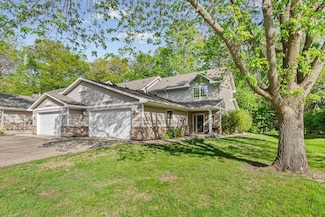 19 Pleasant View Trail, North Mankato, MN 56003