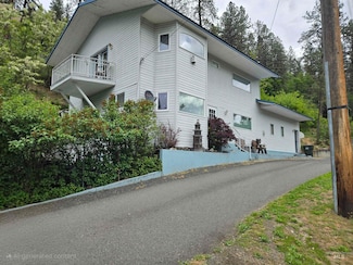 1230 Ellis Ave, Orofino, ID 83544