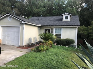 7842 Aquarius Cir S, Jacksonville, FL 32216