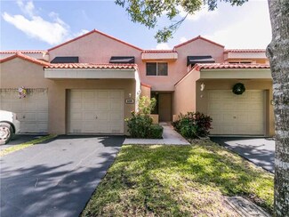 608 N University Dr, Plantation, FL 33324