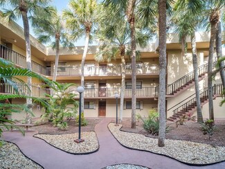 10835 SW 112th Ave Unit 117, Miami, FL 33176