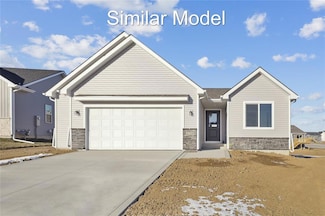 413 Napoli Ave, West Des Moines, IA 50266