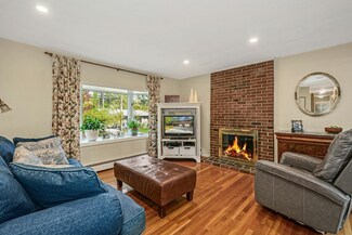 53 Goulding St, Holliston, MA 01746