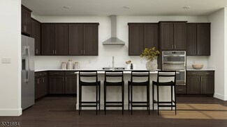 83 Ventura Dr Unit 67, East Hanover, NJ 07936