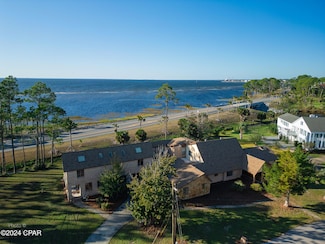 103 Sunset Cir, Port Saint Joe, FL 32456