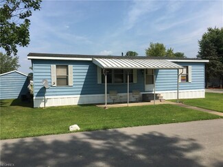 12921 Springfield Rd Unit N19, New Springfield, OH 44443
