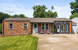 2377 Summit Dr, Arnold, MO 63010
