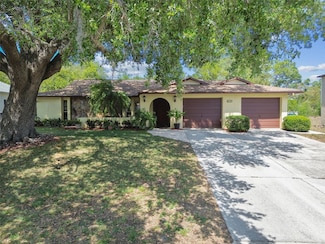 11383 Pickford St, Spring Hill, FL 34609