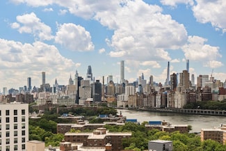 26-15 4th St Unit 6H, Queens, NY 11102