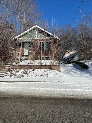 1120 Stephen Jones Ave, Saint Louis, MO 63133
