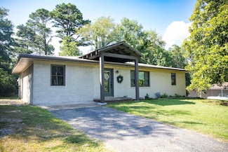 105 N Danna Dr, Hot Springs National Park, AR 71913