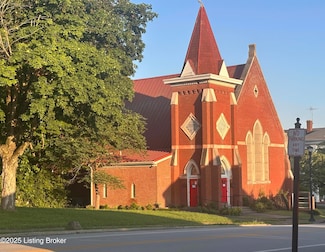 126 Taylorsville Rd, Bloomfield, KY 40008