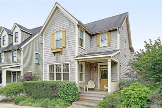 22 Campfire Ln, Pacific Beach, WA 98571