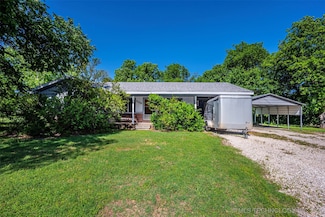 506 S 8th St, Davis, OK 73030