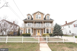 6308 Ager Rd, Hyattsville, MD 20782