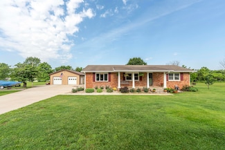 419 Northview Cir E, Fair Grove, MO 65648