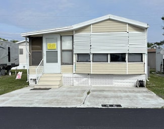 46 Carleen St, Sebastian, FL 32958