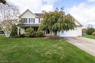 210 Evergreen Dr, Creston, OH 44217