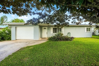 413 Willows Ave, Port Saint Lucie, FL 34952
