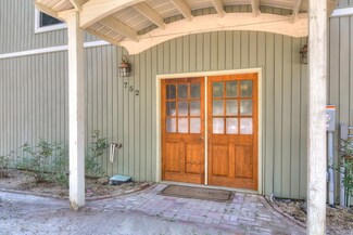 752 Seivern Rd, Wagener, SC 29164