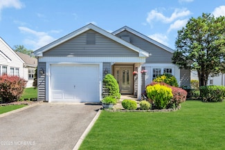 51 Elmswell Ave, Manchester, NJ 08759