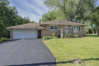 1032 Eunice Ave, Joliet, IL 60433