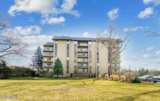 1755 Shawnee Rd Unit 210, Lima, OH 45805