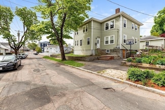 99 Montclair Ave, Quincy, MA 02171