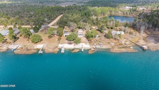 3430 Drake Cir, Marianna, FL 32448