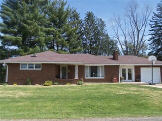 917 Amelia St, Belle Vernon, PA 15012