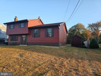 124 Lafayette Rd, Beverly, NJ 08010