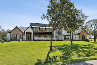 200 Dan Russell Bend, Weatherford, TX 76086