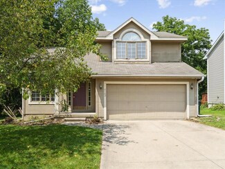 4103 Harwood Dr NE, Cedar Rapids, IA 52411
