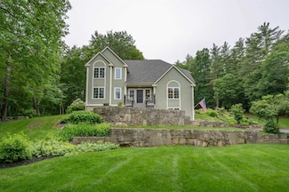 35 Fletcher Ln, Hollis, NH 03049