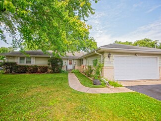 2728 Melrose Ave, Melrose Park, IL 60164